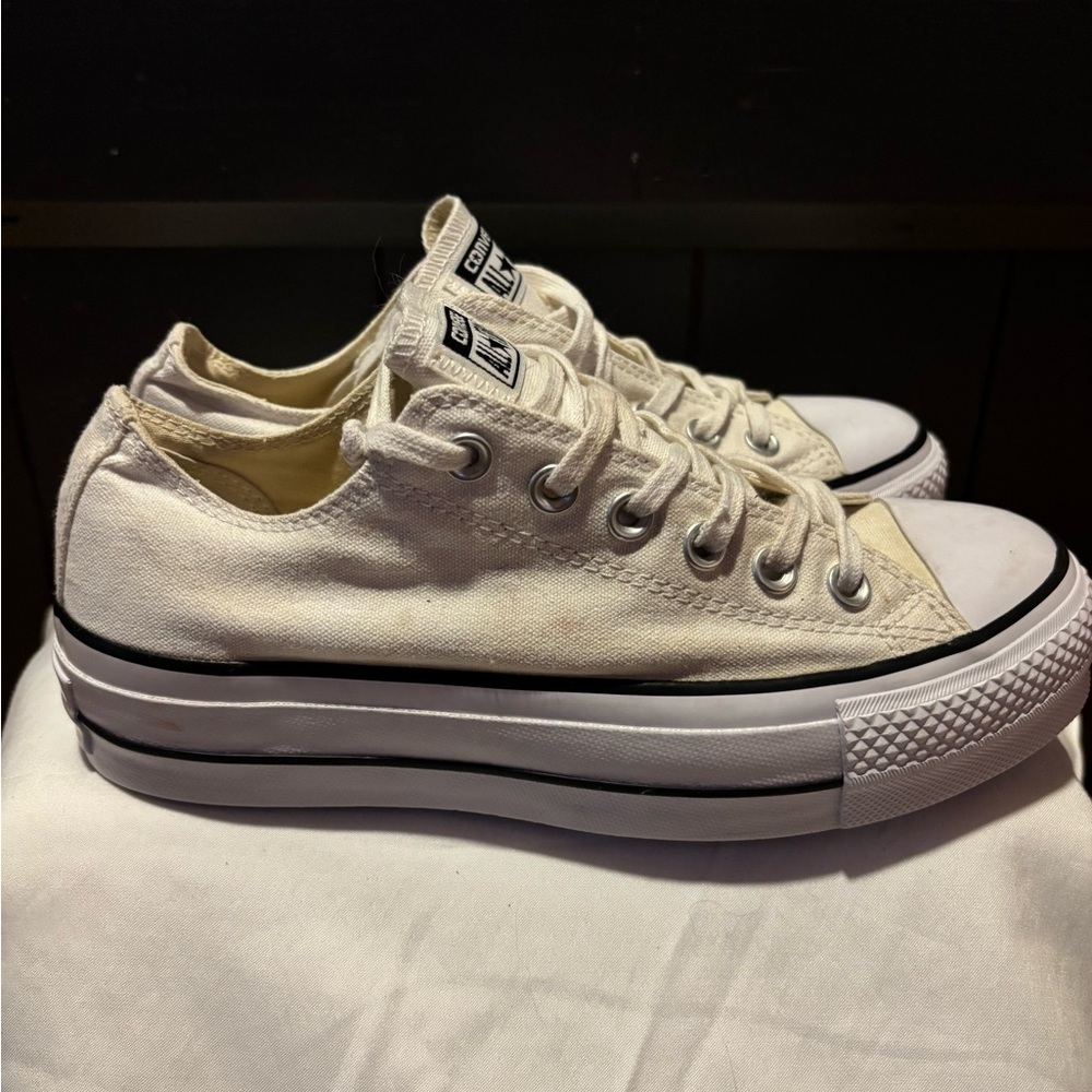 Converse Women's Off-White Canvas Sneakers